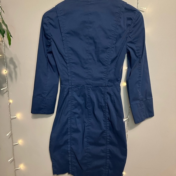 BCBGMAXAZRIA | Classic Navy Blue Fitted with Sleeves Cocktail Dress Size 0 - Picture 3 of 4